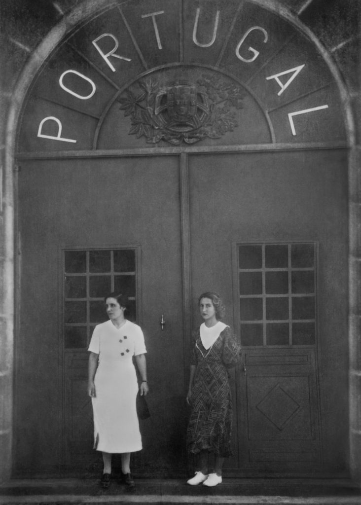 Album V: On Portugal's Doorstep, Somewhere in Portugal, 1935